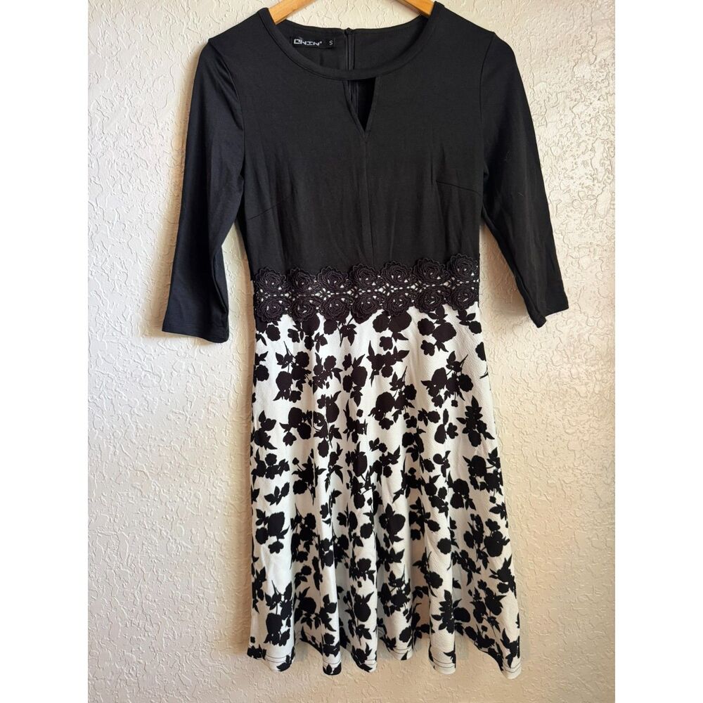 Vintage Owin Floral Lace A-Line Swing Dress Black White Small